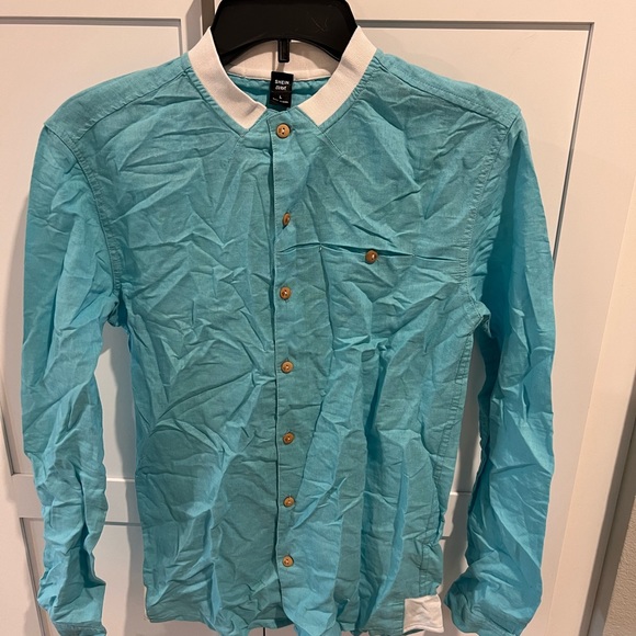 Long sleeve buttoned up shirt - Picture 3 of 4